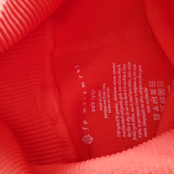 12. Free People Ultra High-Rise 7/8 Happiness Runs Leggings Sparked - Picture 6 of 14